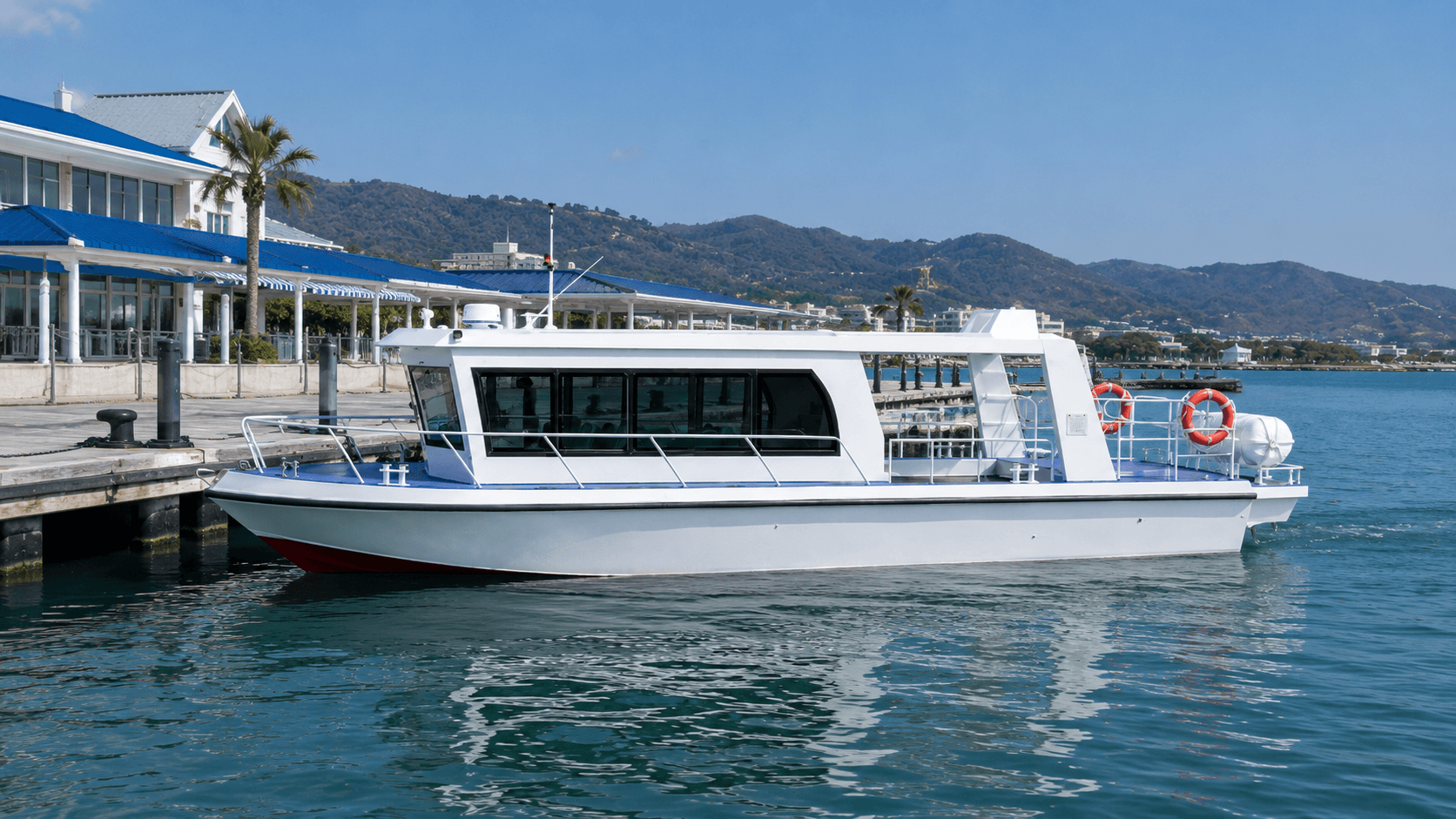 AL1268W Tour Boat 2