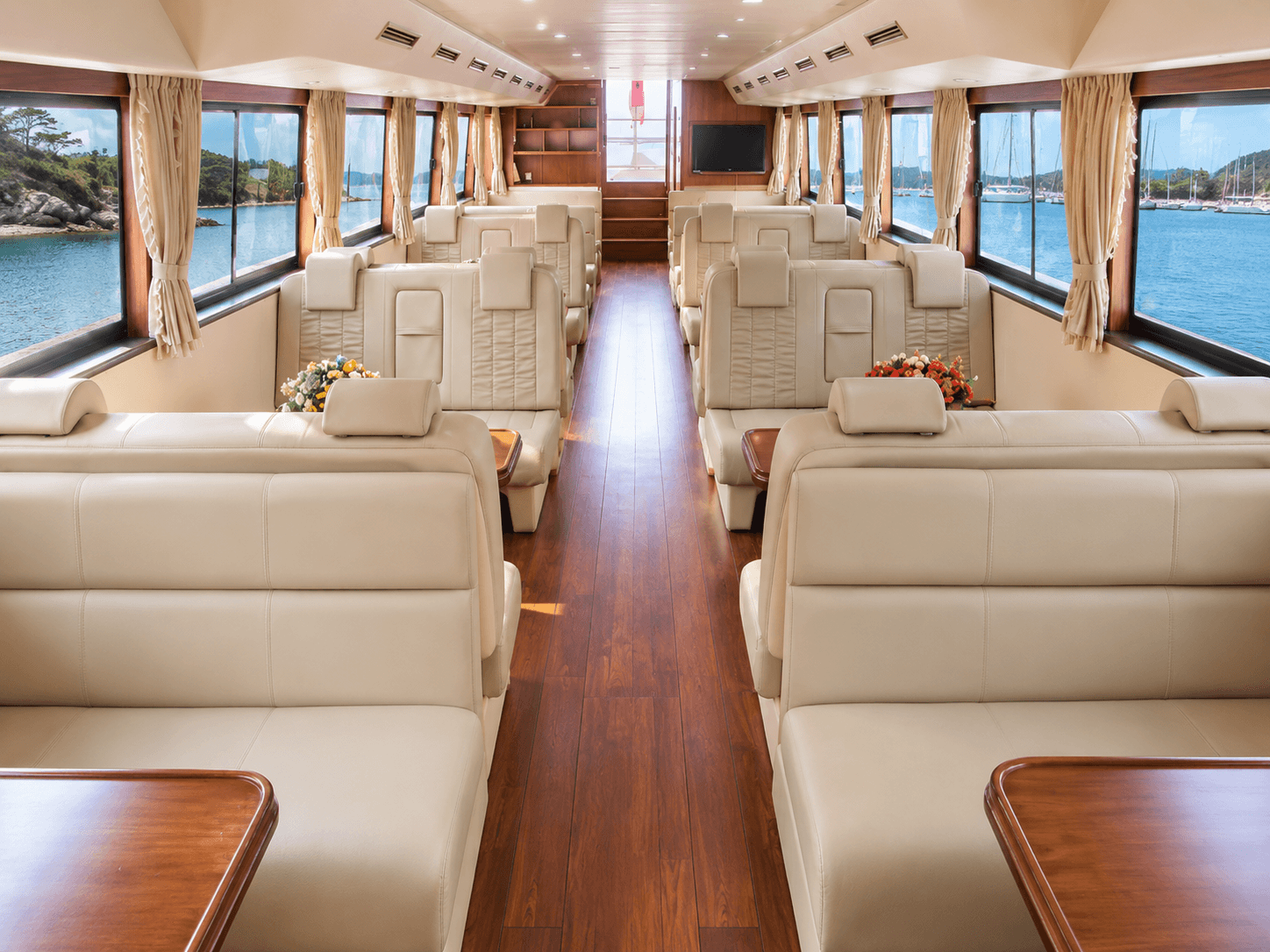 FG1600 Business Boat 3