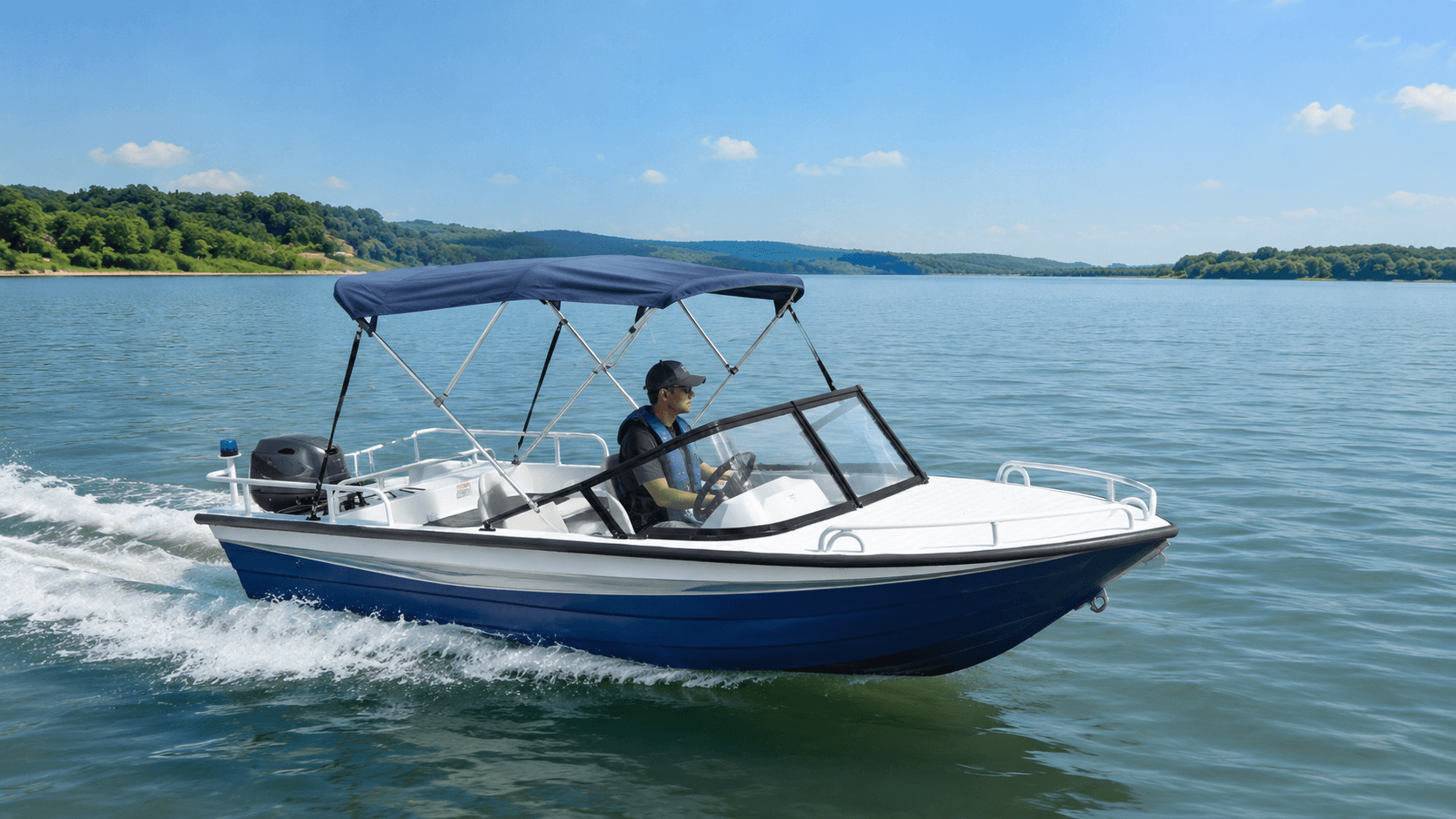 AL390 Speedboat