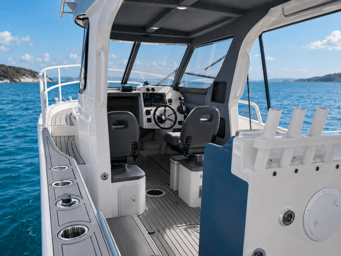 AL625 Cabin Fishing Boat 8