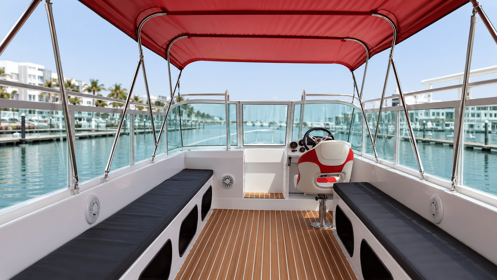 AL850YT Leisure Boat 2