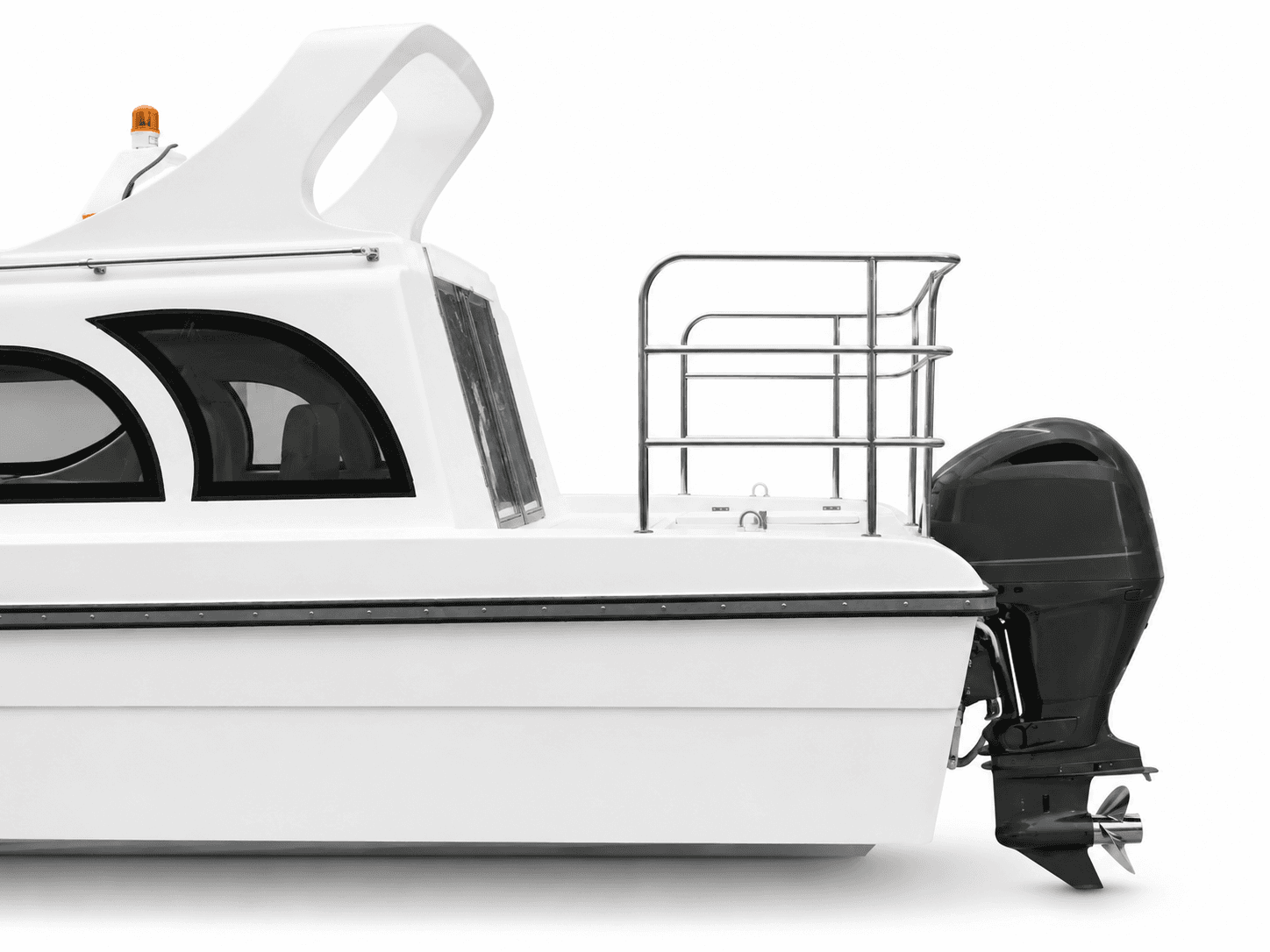 FG680P Half-Cabin Boat 3