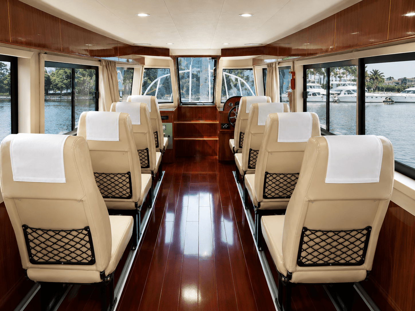 FG828 Business Boat 5